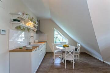 Фото номера Апартаменты с 2 спальнями Отель Green Hill Boutique Hotel г. Берковица 4