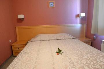 Фото номера Люкс с балконом Отель Family Hotel Demetra г. Берковица 3