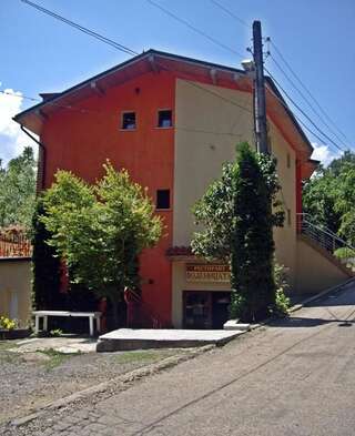 Фото Отель Hotel Restaurant Vodenitsata г. Берковица